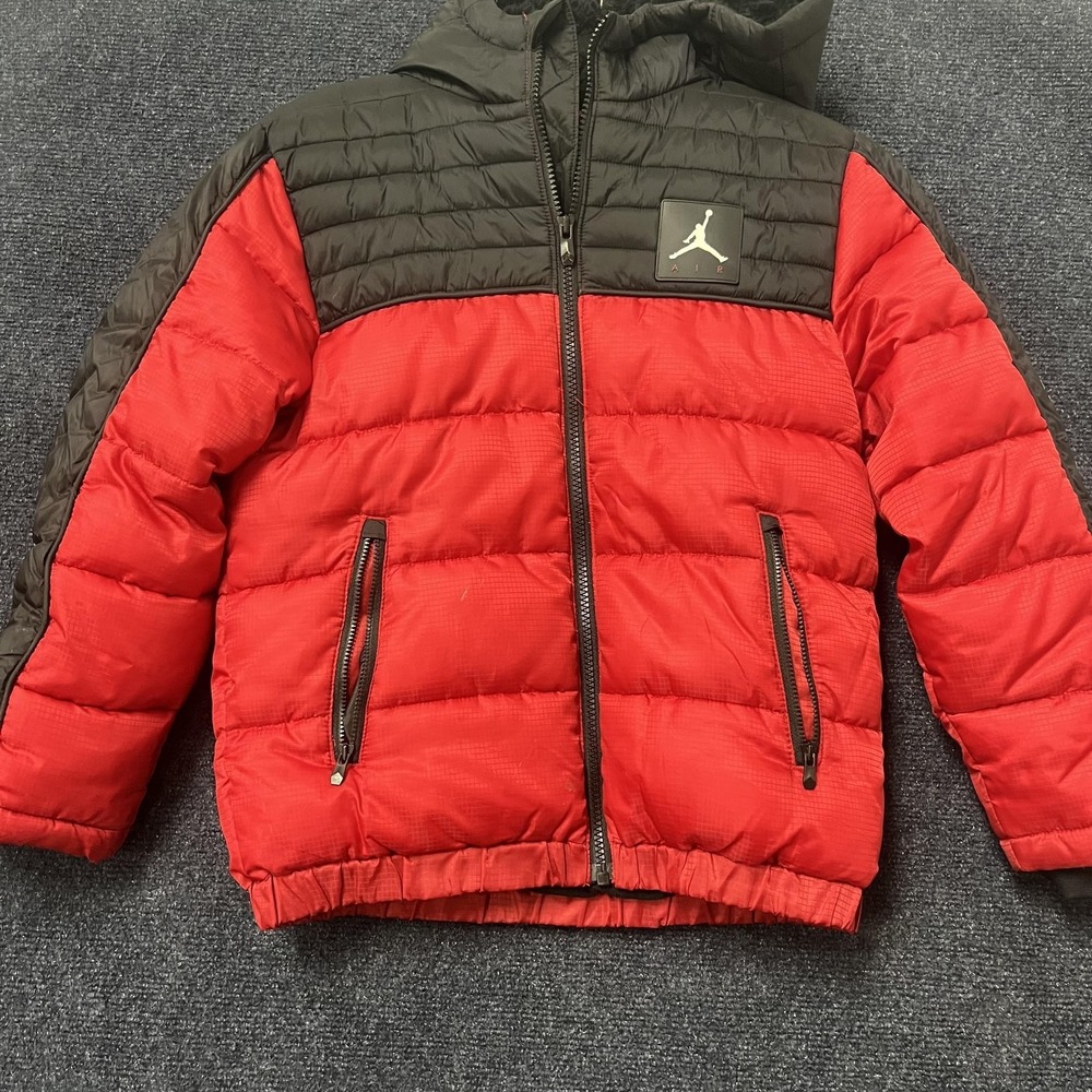 Jordan Jacket Boys Medium Red Black Hooded‎ Puffer Coat Jumpman Zip Pockets